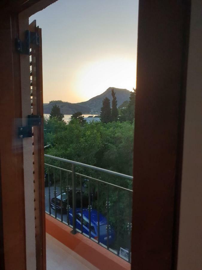 Villa Nadalina Sutomore Buitenkant foto