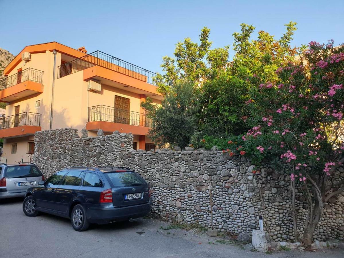 Villa Nadalina Sutomore Buitenkant foto